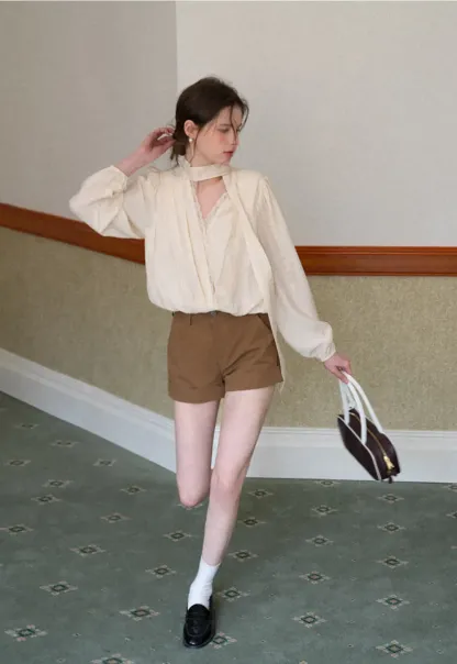 Cropped Tailored Shorts with Cuffed Hem