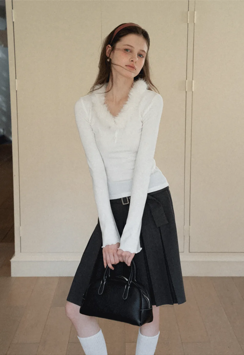 fluffy collar long sleeve top with flared cuffs