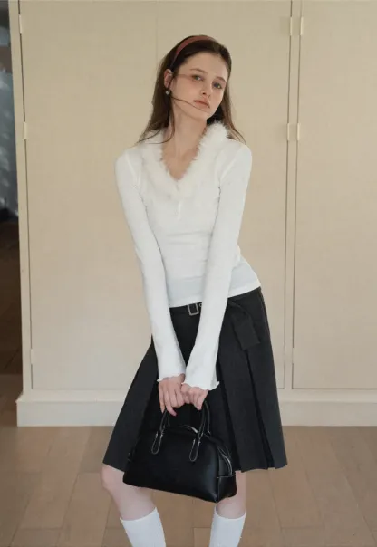 fluffy collar long sleeve top with flared cuffs