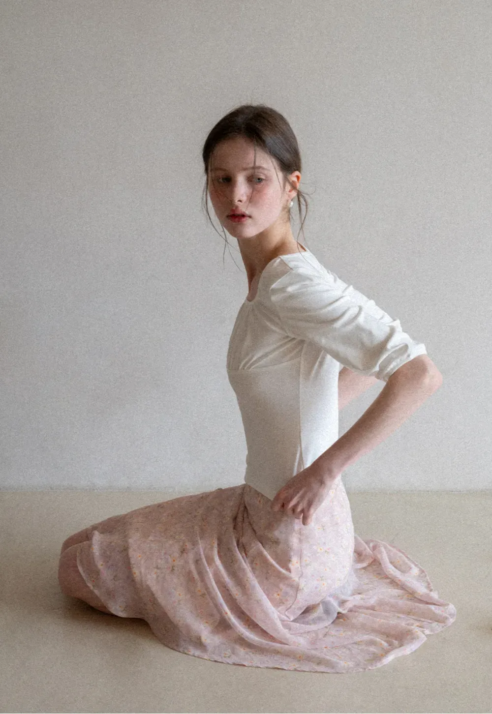 Square neck short sleeve top with gathered detail