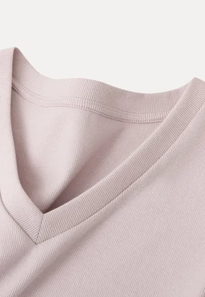 V neck short sleeve knit t shirt