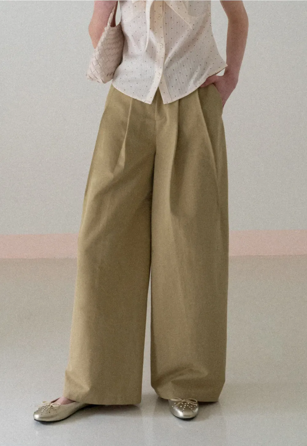 Wide Leg Pleated Casual Pants