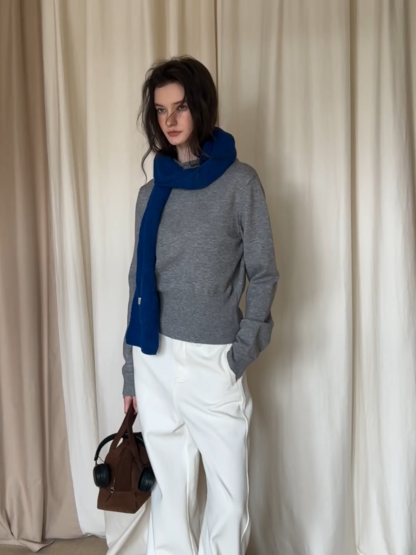 Fashionable Grey Sweater with Hood and Ribbed Trim