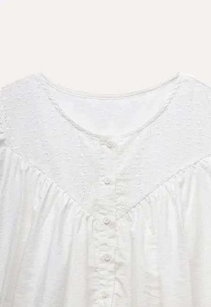 Women’s White Embroidered Button-Front Puff Sleeve Blouse