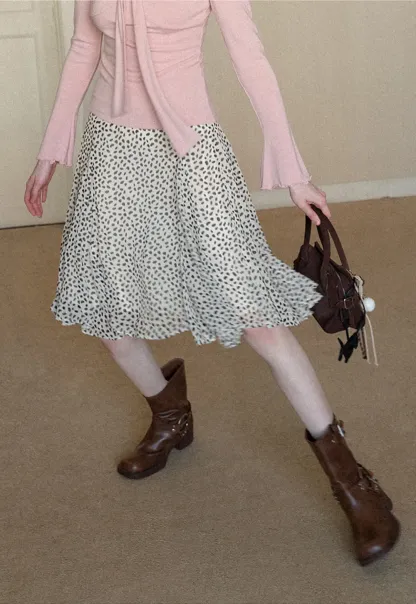 Flowing hem leopard print skirt with ruffle details