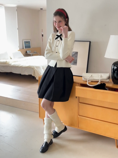 Pleated A Line Mini Skirt with Layered Design