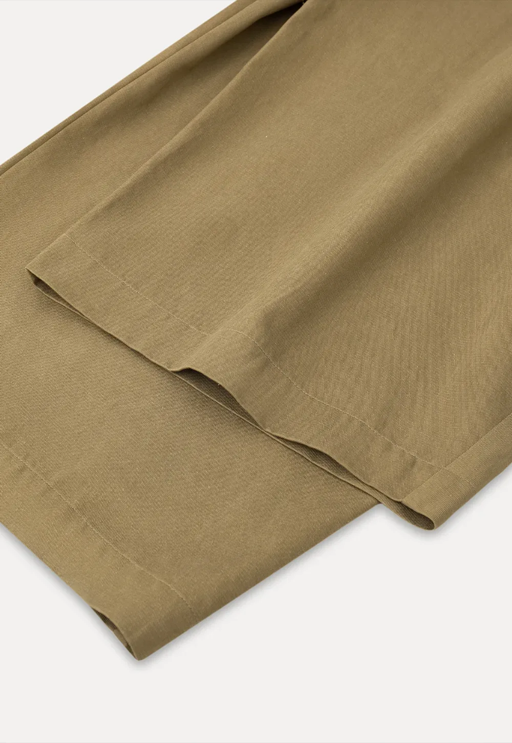 Wide leg pleated casual pants with tie waist design