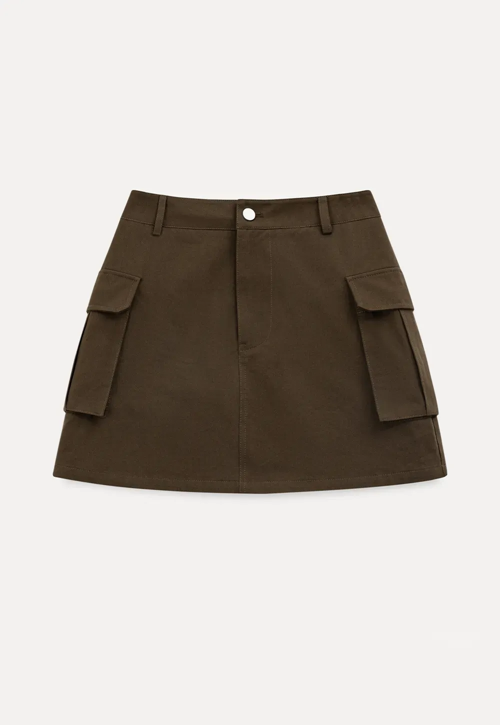 Short skirt with side pocket and structured waist