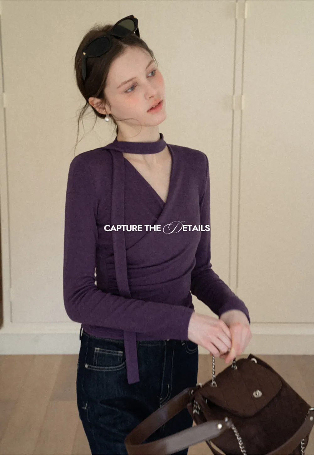 V neck long sleeve top with choker design