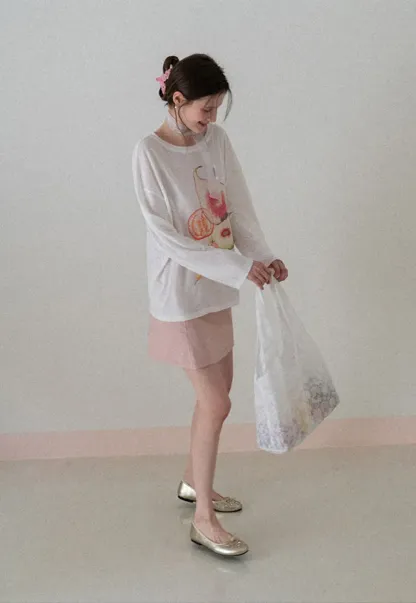 A-line mini skirt with front darts and clean hem