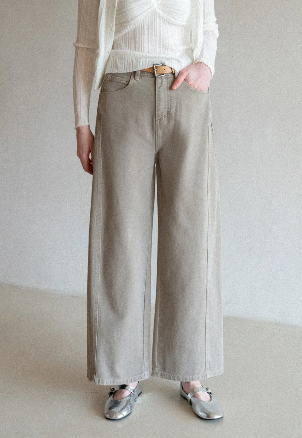 Wide leg high waist denim pants with belt loops
