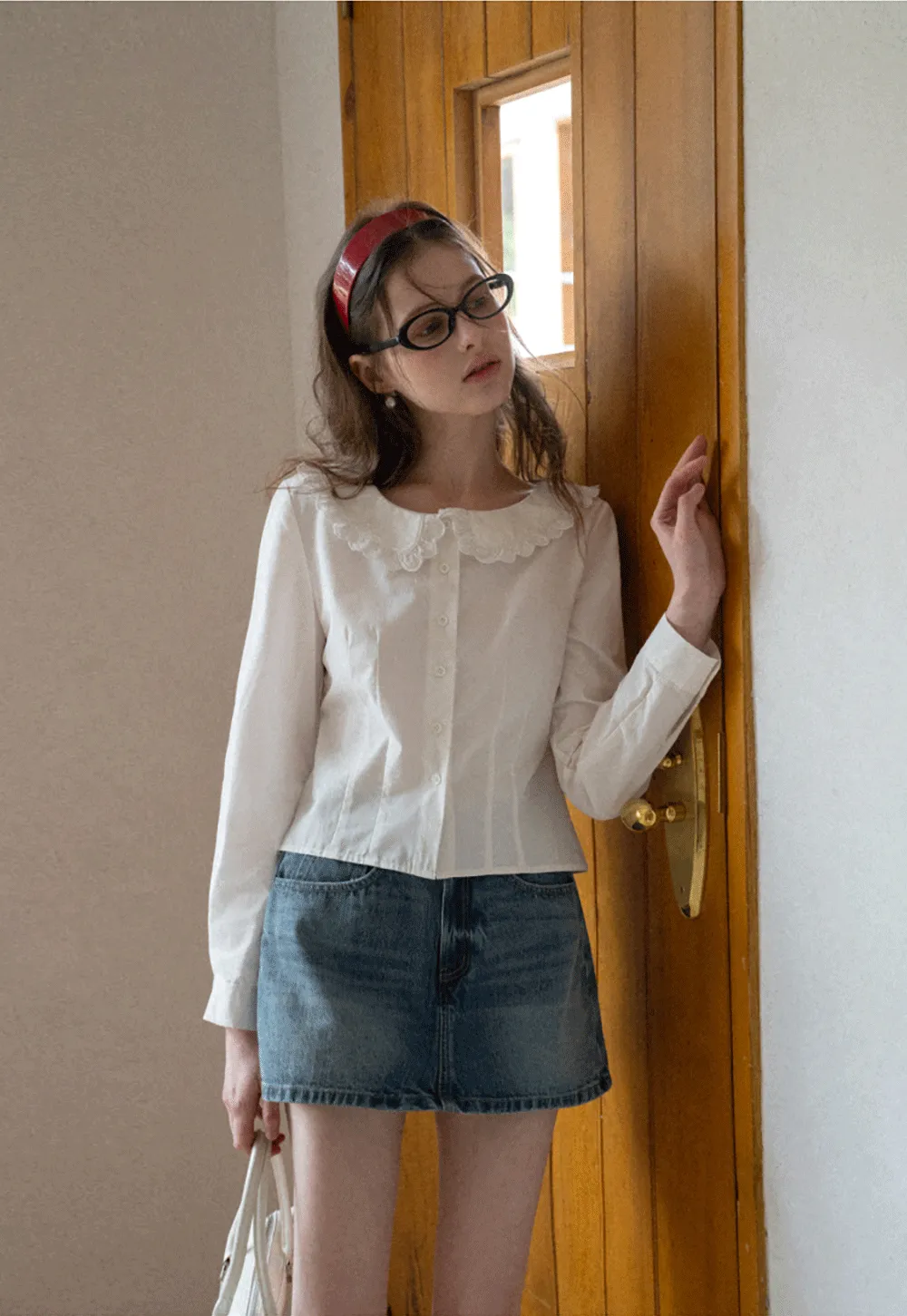 Long sleeve button front shirt with lace collar