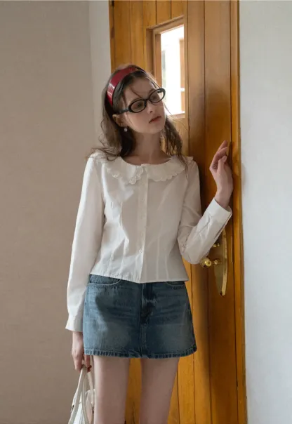 Long sleeve button front shirt with lace collar