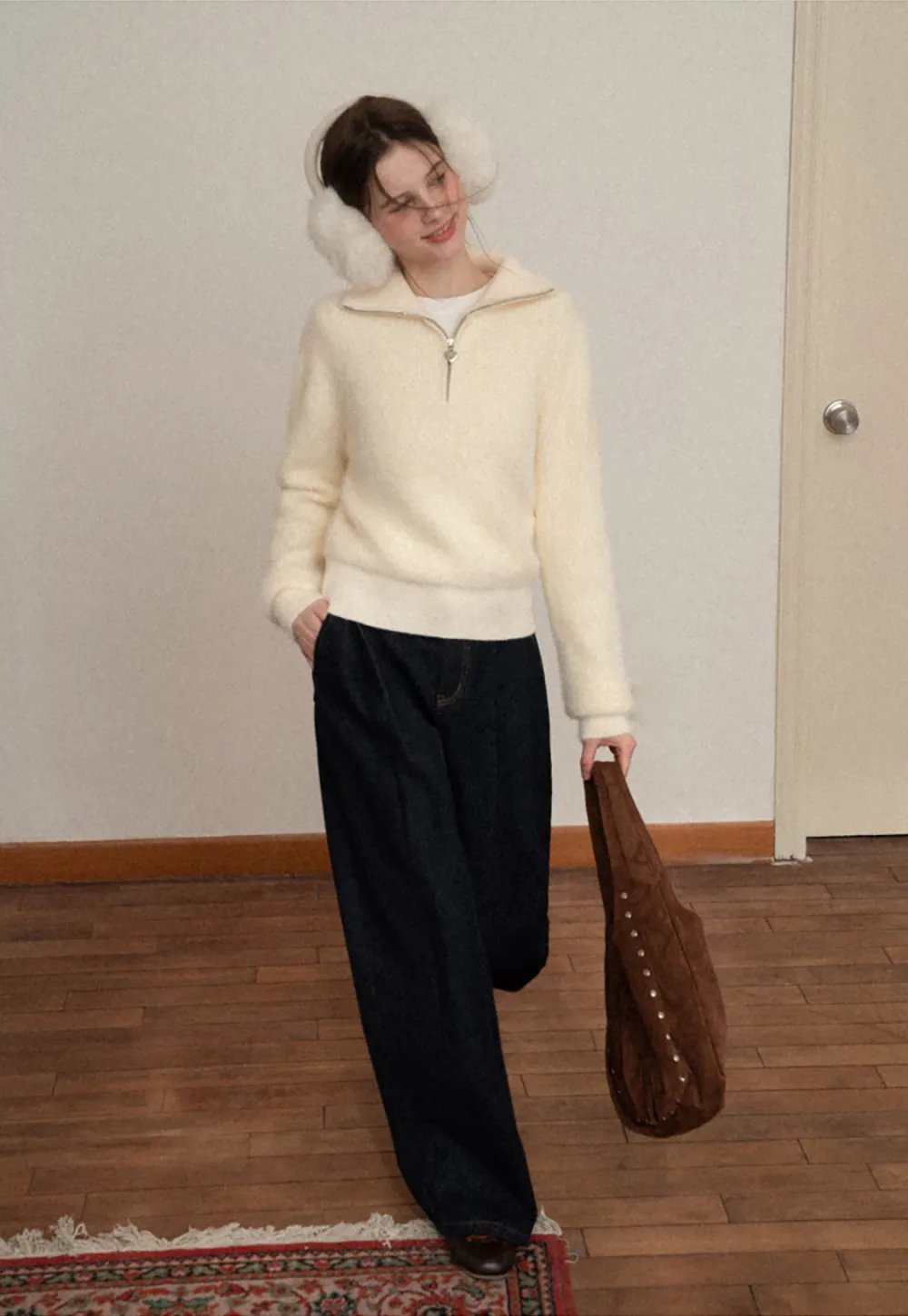 Elegant Knit Sweater with Polo Collar Design