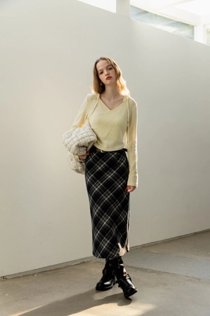 Classic Plaid Midi Skirt with Belted Waist