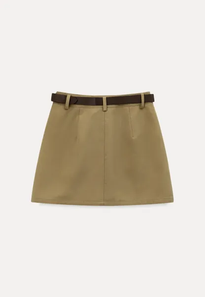 A-line mini skirt with front pockets and belt loops