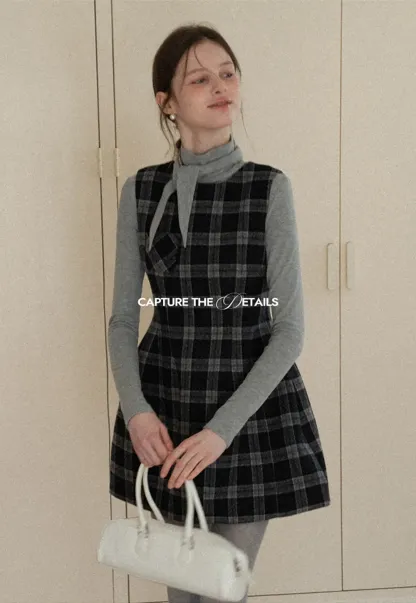 Sleeveless Plaid Dress with High Neck Tie Design