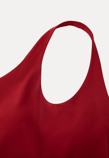 V neck halter tank top with fitted silhouette