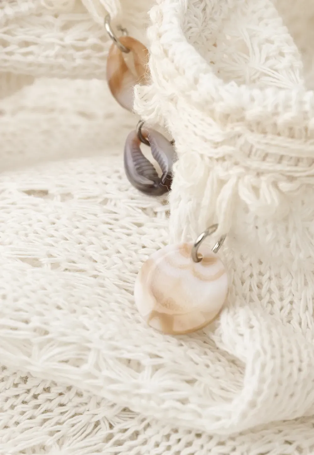 knitted sleeveless tank top with lace trim and button details