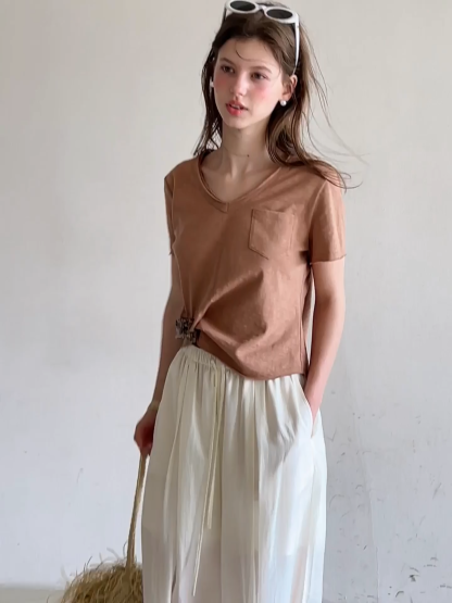 Twisted Knot Front Cropped V Neck T Shirt