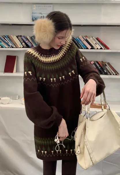 Woolen Knit Sweater and Skirt Set with Pattern Design