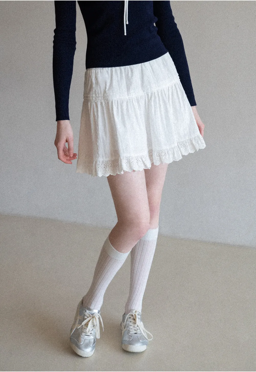 Eyelet Trimmed Tiered Skirt with Ruffled Hem