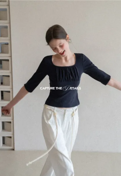 Square neck short sleeve top with gathered detail