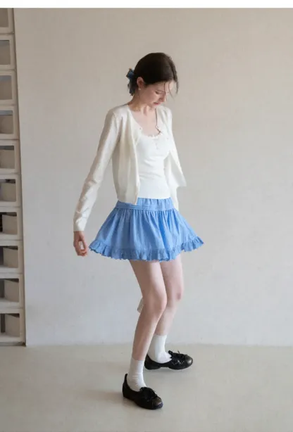 Lightweight Knit Cardigan with Button Front