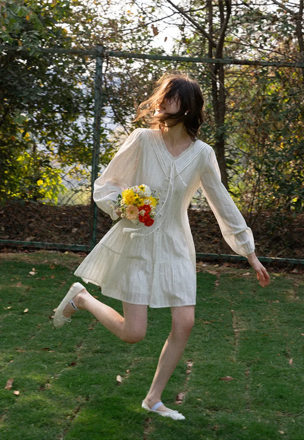 V neck long sleeve tiered dress with lace trim