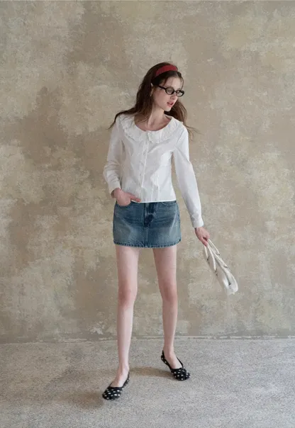 Long sleeve button front shirt with lace collar