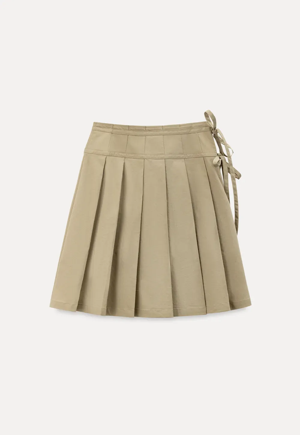 Pleated skirt with side tie waistband