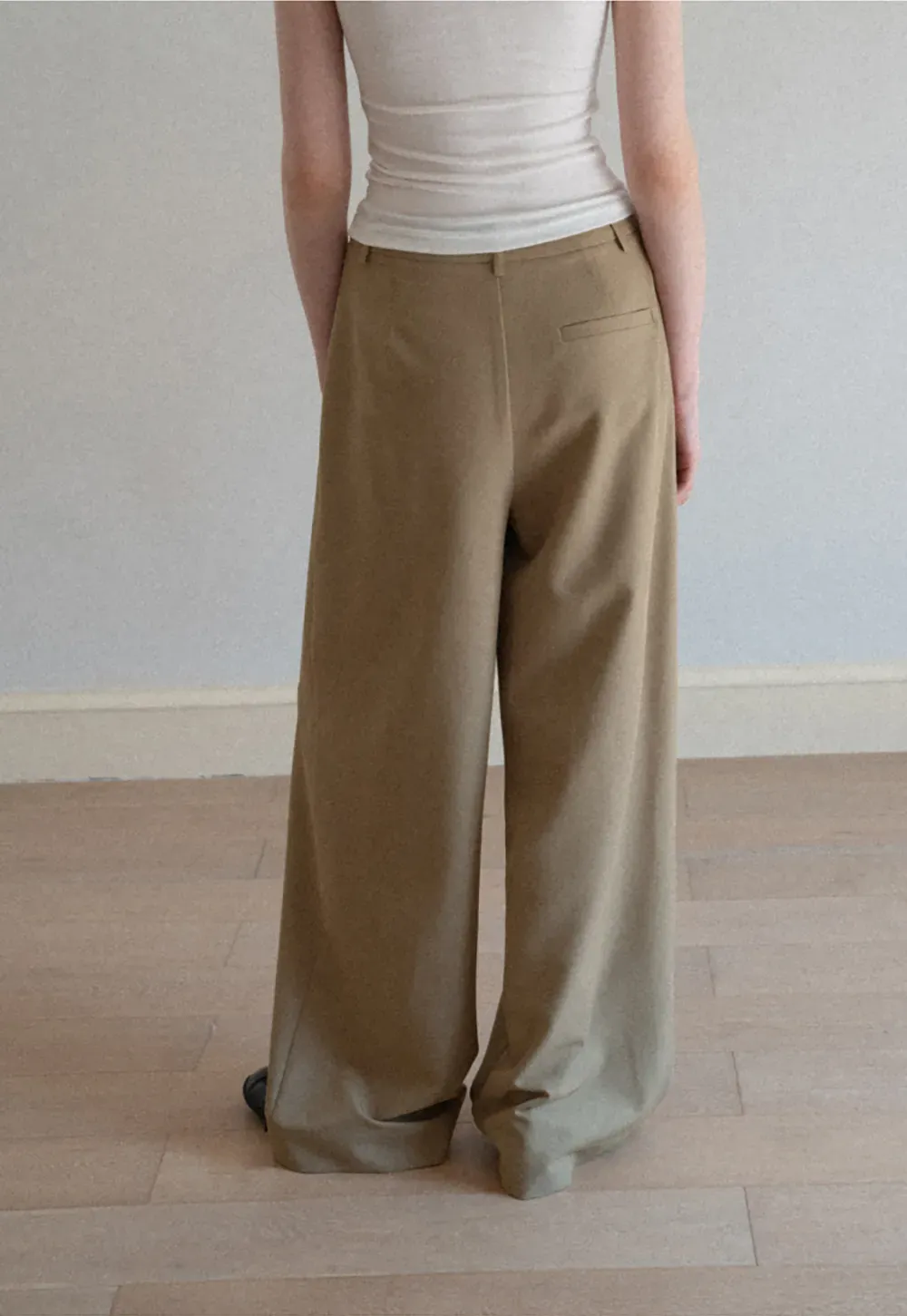 Wide leg casual pants with waist tie