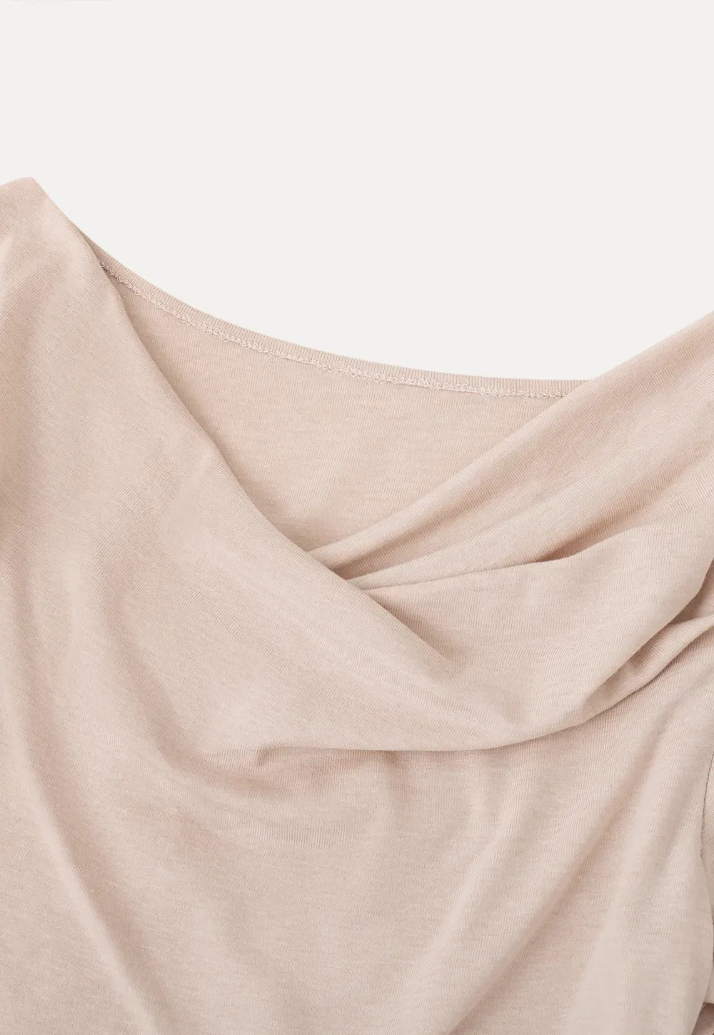 Long sleeve top with ruffled hem and cuffs