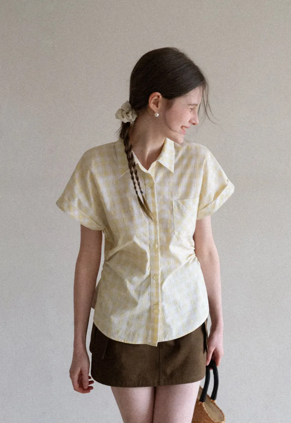 Checkered Shirt with Short Sleeves and Pleated Back