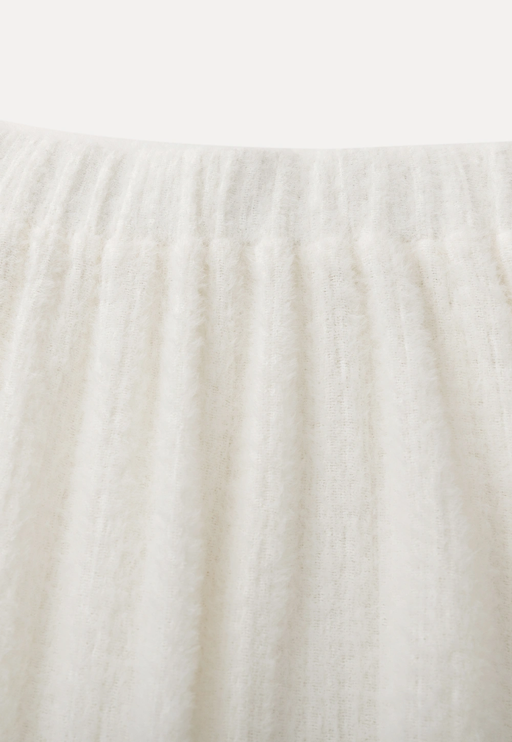 Women White Ruffled Skirt with Tiered Design