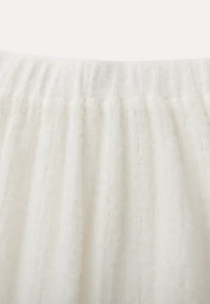 Women White Ruffled Skirt with Tiered Design