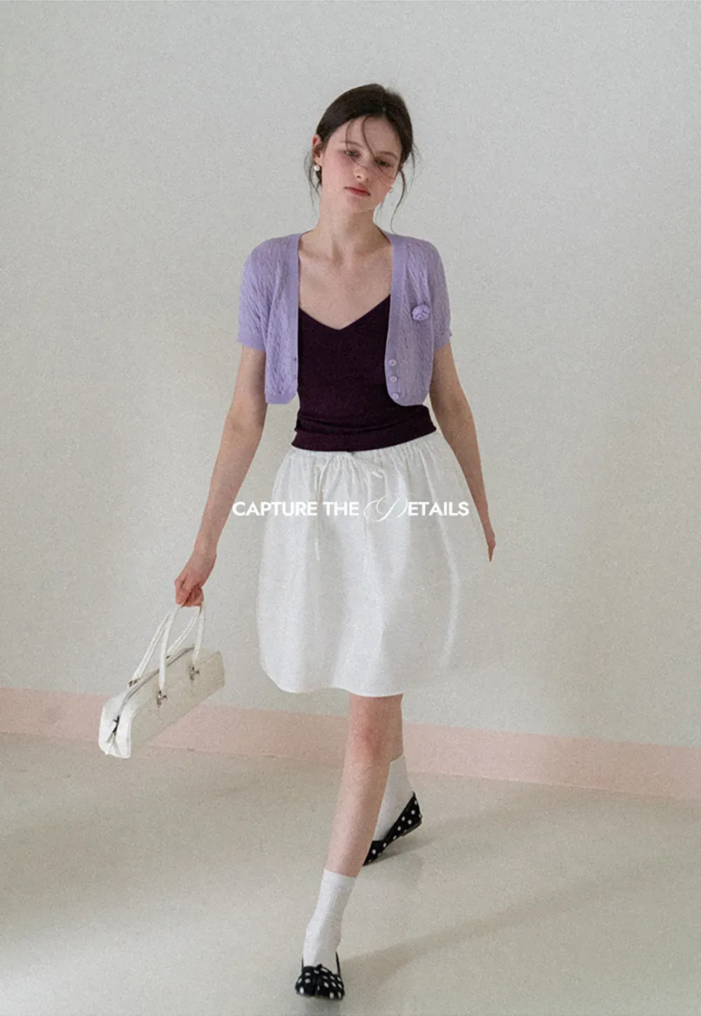 V neck thin strap fitted tank top