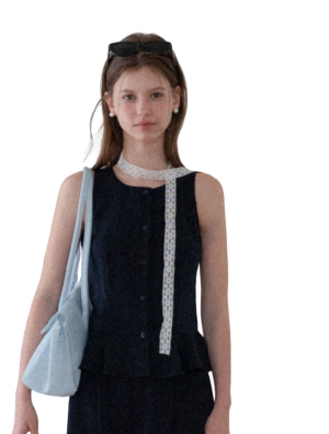 LOOK 8 top