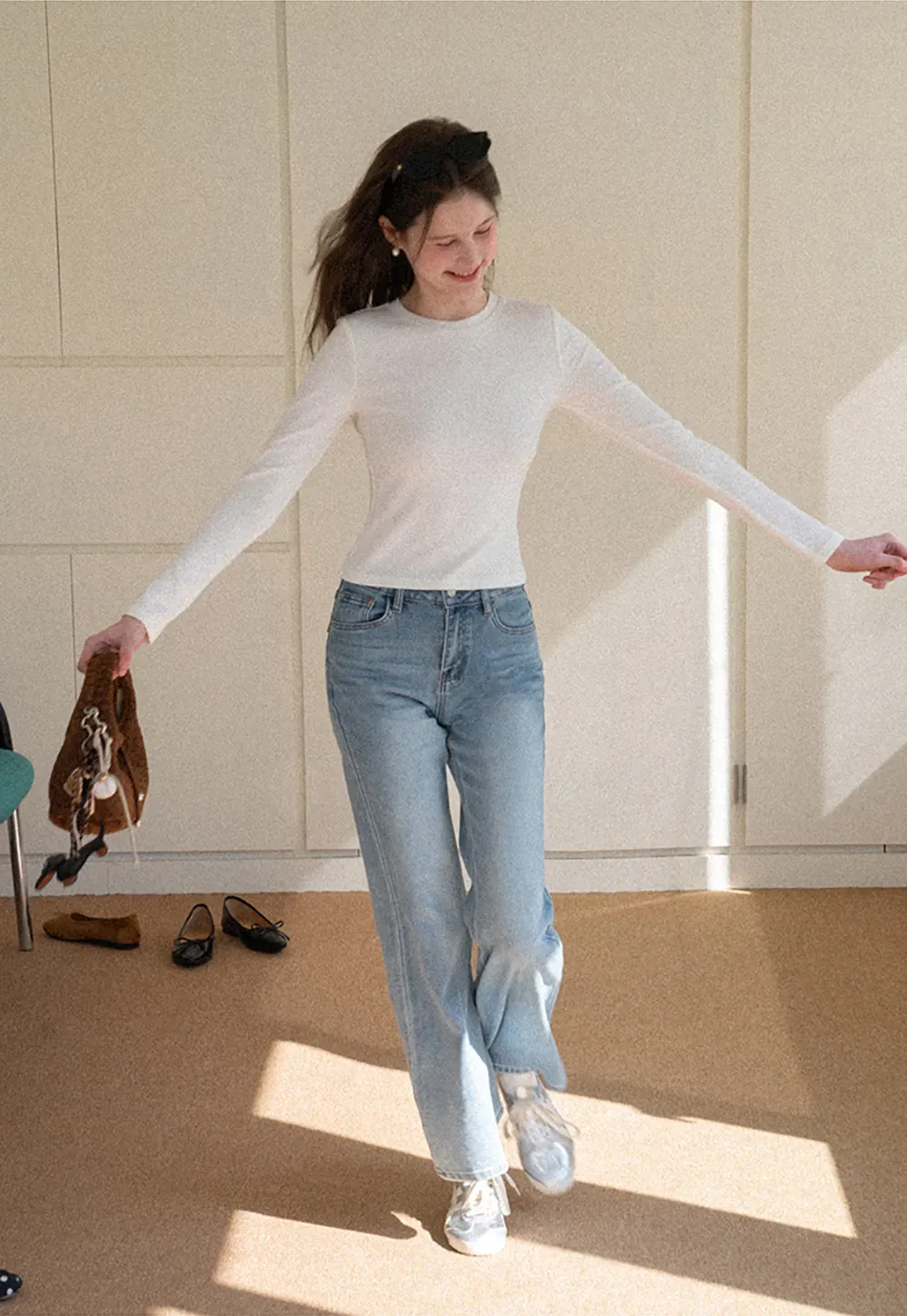 Elegant Long Sleeve Top with Neck Tie Detail