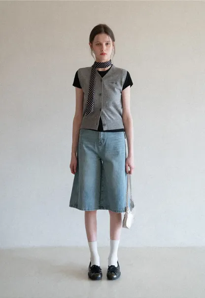 Knitted Vest with Button Closure and Embroidery