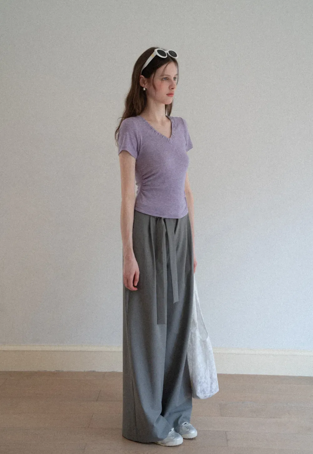 V neck short sleeve t shirt with ruffled trim