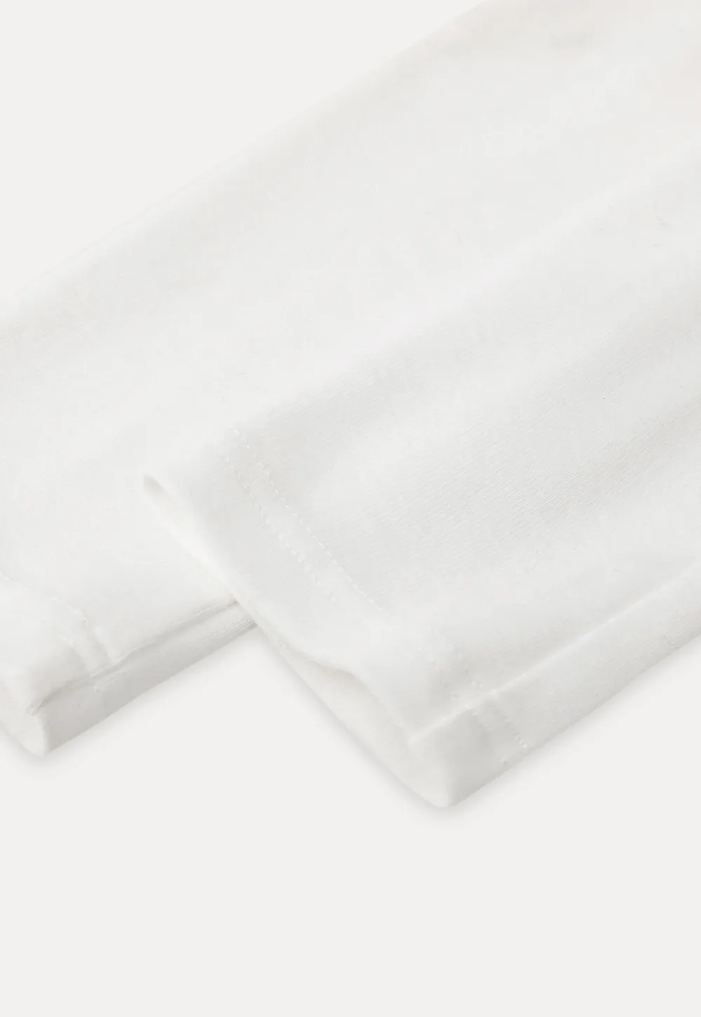 V neck long sleeve top with choker design