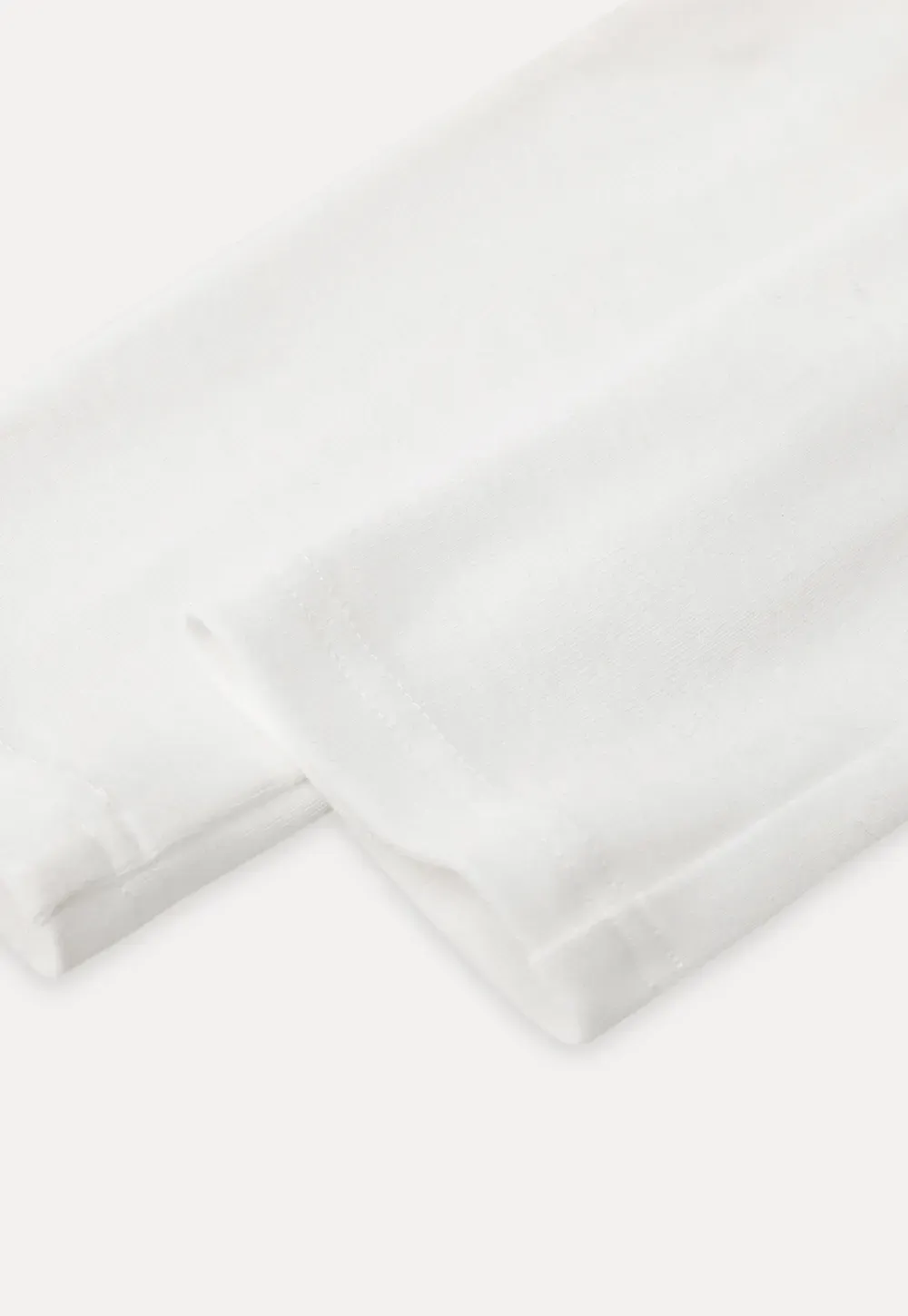 V neck long sleeve top with choker design