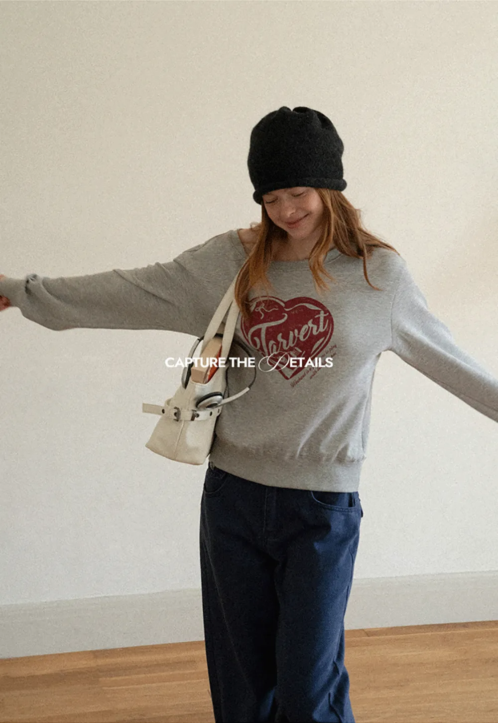 Off Shoulder Sweatshirt with Heart Graphic Print
