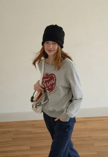 Off Shoulder Sweatshirt with Heart Graphic Print