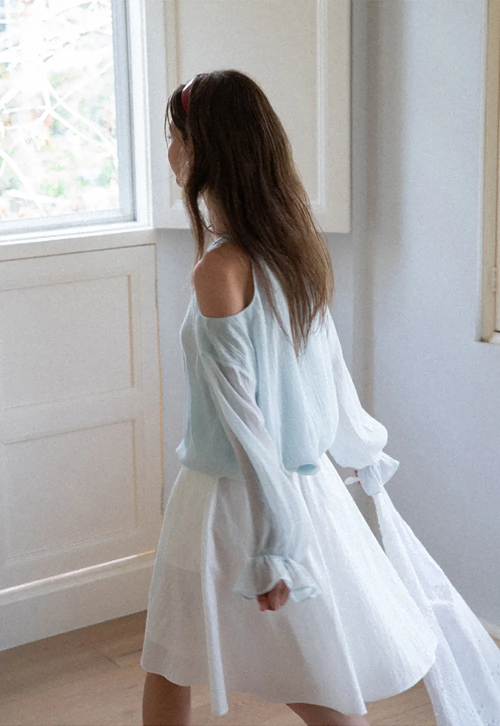 Cold Shoulder V Neck Long Sleeve Lace Chiffon Blouse