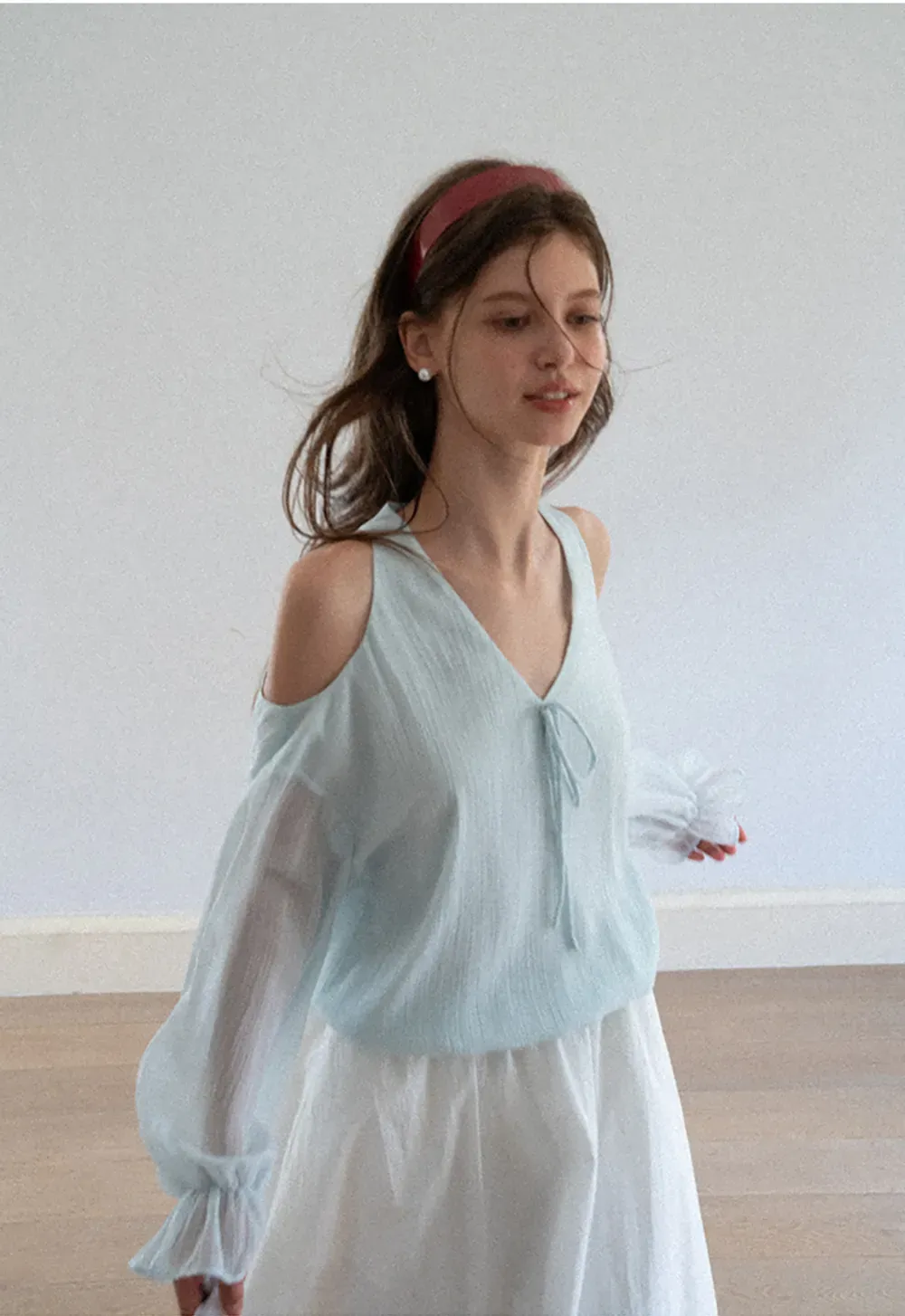 Cold Shoulder V Neck Long Sleeve Lace Chiffon Blouse
