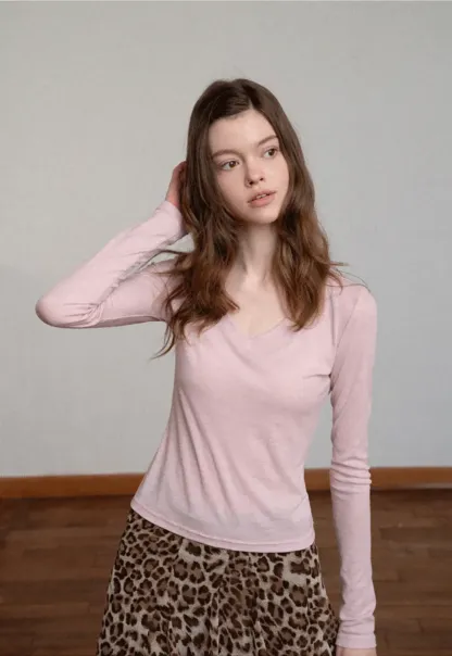 Long sleeve V neck T shirt with layered neckline