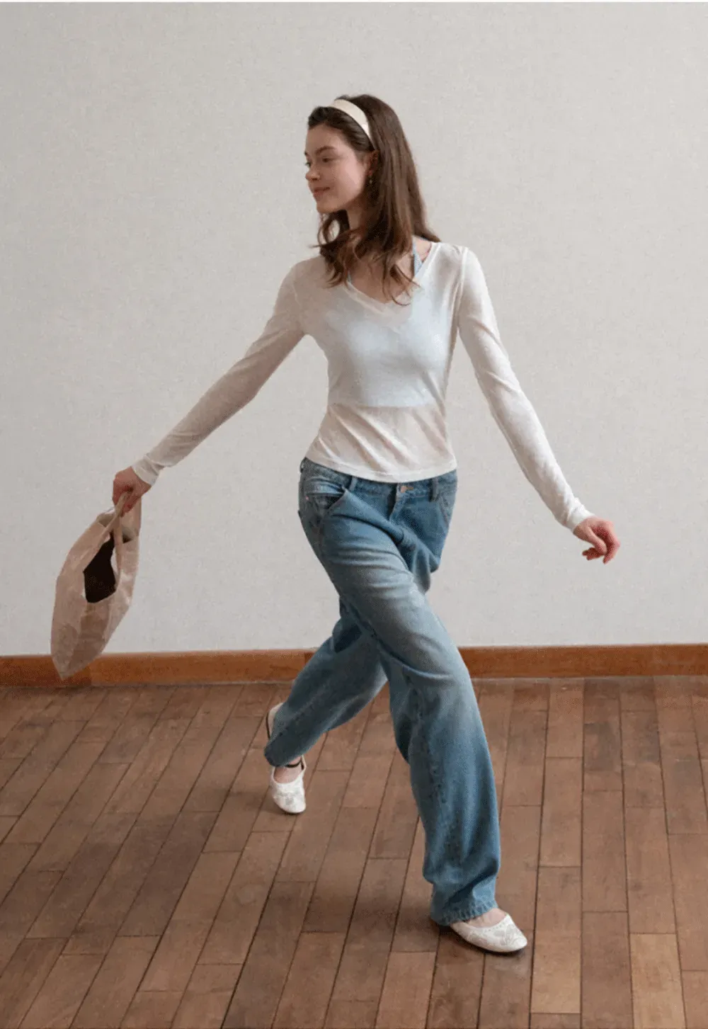 Long sleeve V neck T shirt with layered neckline