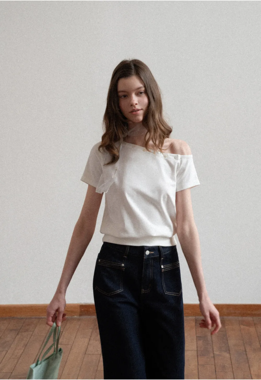 Off shoulder short sleeve top with button detail